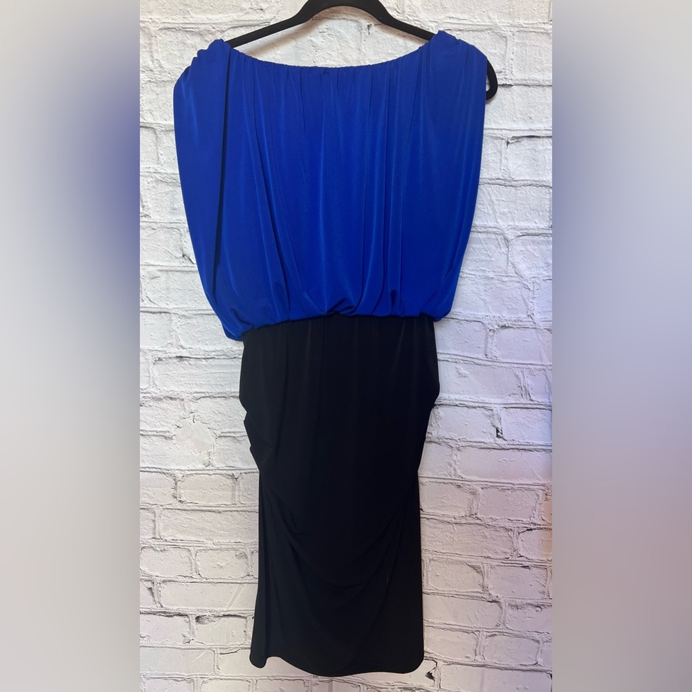 Enfocus cocktail dress size 8 black/blue sleeveless gathered layers front/back